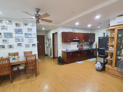 Bán gấp căn hộ trung cư cao cấp, victoria văn phú, hà đông, 98m2, 4,2 tỷ 2