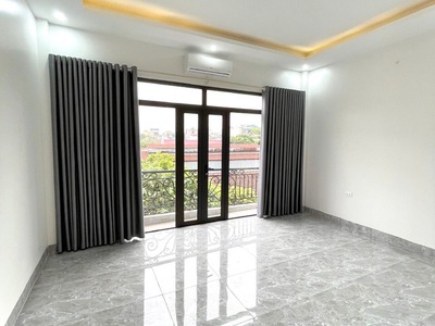 Bán nhà phố tam trinh, gara ô tô. ô tô tránh, vào nhà. dt 38m 5t chỉ 5 1