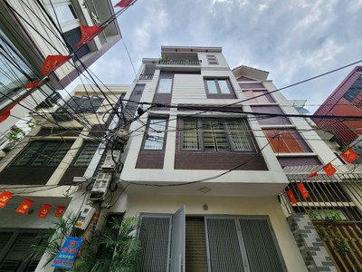 Bán nhà độc lập dân xây tuyến 2 thiên lôi, 50m 4 tầng giá 3.9 tỉ gần aeon 0