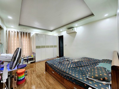 Bán nhà độc lập dân xây tuyến 2 thiên lôi, 50m 4 tầng giá 3.9 tỉ gần aeon 3
