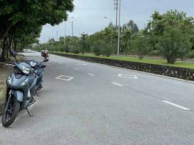 Bán lô góc đường đôi Tứ Minh, khu Vạn Lộc, TP HD, gần 100m2, 2 mặt đường, vị trí đẹp 0