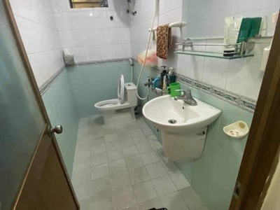 Bán gấp nhà 2,5 tầng đường thông ngõ ô tô phố Lê Thanh Nghị chỉ 3,15 tỷ 5