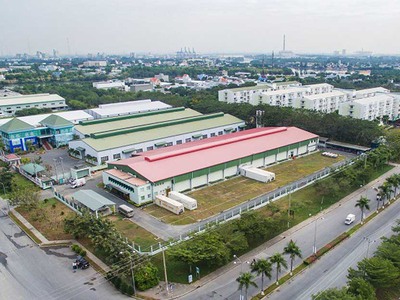 Bán ngộp 212m2  5,6x42,5  sổ riêng có thổ cư giá 295 triệu TX Bình Phước gần trường chợ KCN sầm uất 7