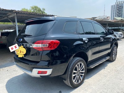 BÁN XE gia đình do không có nhu cầu dùng nữa nên cần bán Ford Everest 5