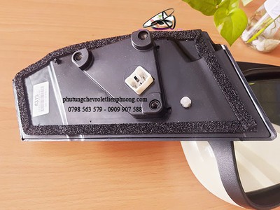 Gương chiếu hậu không xin nhan Spark M300 3