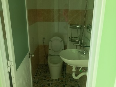 Cần bán nhà mặt tiền 1 trệt - 2 lầu, shr- q.bình tân 4