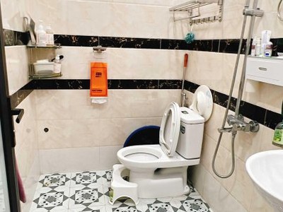 Bán nhà vĩnh tiến - lê chân, diện tích 56m 4 tầng giá 3.15 tỉ ngõ cực nông 3