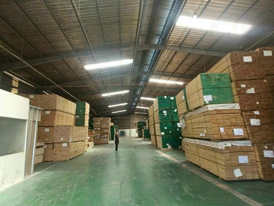 Bán xưởng chánh phú hòa bến cát bd.tổng diện tích đất: 8.400m .diện tích xưởng: 4.800m , có sân 1