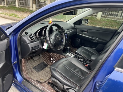 Bán Mazda3  Đoi 208 ban 2.0 giá 225tr 0