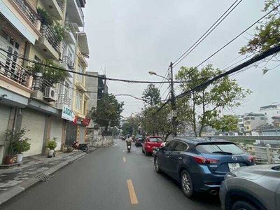 Mảnh đất bồ đề long biên vị trí trung tâm oto sát phố, ở thoáng 101m, ngang: 5.9m, 14 tỷ 7 0