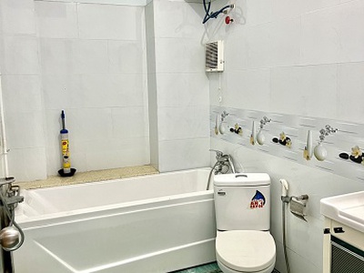 Cho thuê nguyên tầng phường hoà thạnh , quận tân phú 2