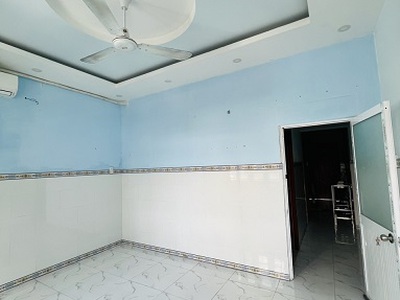 Cho thuê nguyên tầng phường hoà thạnh , quận tân phú 3