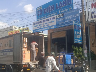 Máy lạnh mới, tiết kiệm hơn 40 điện năng, hàng nhập khẩu Malaysia SUMIKURA 6