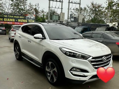 CHỢ ÔTÔ VĂN GIANG chào bán  Hyundai tucson 2017 1.6 turbo ngoc trinh xe Đẹp 0