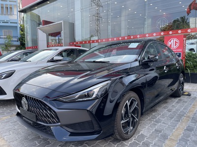 Dòng xe MG5 LUX 588 Triệu với 8