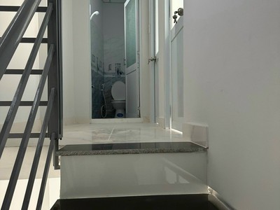 Nhà mới đẹp siêu rộng 1 lầu hiệp thành 13 2