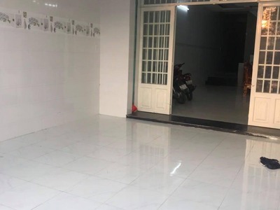 Chính chủ cho thuê nhà 1 trệt 3 lầu   12pn  tại đường lớn de1 mỹ phước 3, tx bến cát 2