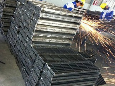 Ốp inox cửa thang máy - ốp cột inox 304 - Lan can inox 304 4