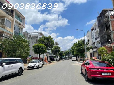 Đất mt đường số 13c khu ao sen tên lửa, đối diện công viên. dt: 5x20m, giá nhỉnh 9  tỷ 2