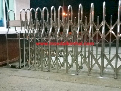 Ốp inox cửa thang máy - ốp cột inox 304 - Lan can inox 304 14