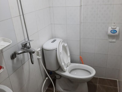 Cho thuê nhà số nhà 9, ngách 44 ngõ 29 vũ thạnh vũ thạnh, ưu tiên hộ gia đình 3