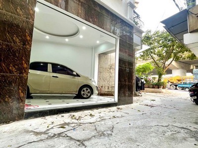 Cho thuê nhà 5 tầng lô góc 1 mặt đường 1 mặt ngõ tại số nhà 33 pháp vân, phường hoàng liệt, quận 1