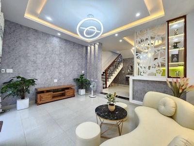 Nhà 2 tầng mới đẹp K3.5m cách đường 20m thông Thái Thị Bôi 3