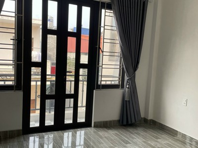 Không có căn thứ hai. 60m x 3.5 tầng trong ngõ đường Trần Nguyên hãn Oto đỗ cửa 2