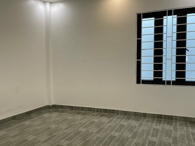 Không có căn thứ hai. 60m x 3.5 tầng trong ngõ đường Trần Nguyên hãn Oto đỗ cửa 6