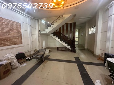 Sở hữu ngay nhà mặt tiền đường xe tải thới an 4, gần ubnd q12, chỉ với 8.3 tỷ, mặt tiền 5m nở hậu 3