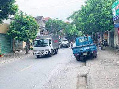 Mp phan đăng lưu, yên viên, vỉa hè kd, oto tránh nhà 2 mặt đường 108m, mặt tiền: 5m 7 tỷ 9 2