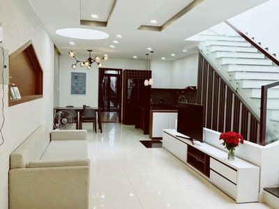 Chính chủ cho thuê nhà đường 22 - khánh hòa 1