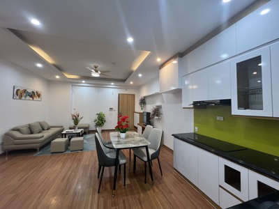Chính chủ gửi bán căn hộ góc 76m, full nội thất mới, ban công hướng Nam tại KDT Thanh Hà Cienco 5 4
