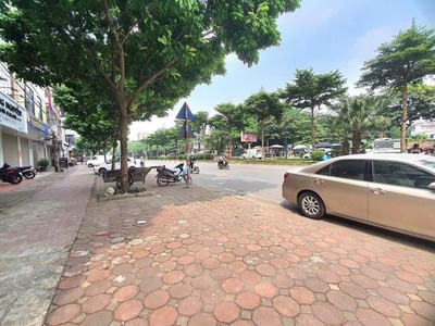 Cực phẩm lô góc, lê trọng tấn hà đông, mặt tiền 7m, hơn 10 tỷ 2