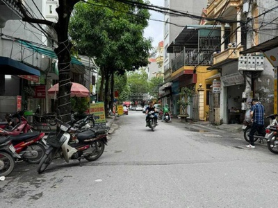 Bán nhà phân lô phố lê quang đạo - dt 56m2 - mt 6.2m - ô tô vỉa hè - kd vp 0