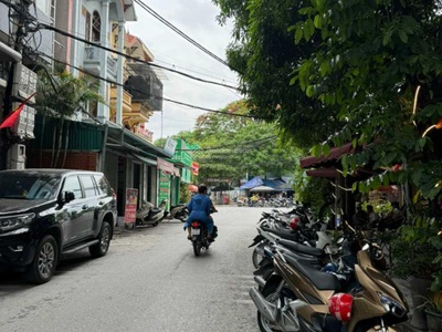 Bán nhà phân lô phố lê quang đạo - dt 56m2 - mt 6.2m - ô tô vỉa hè - kd vp 3