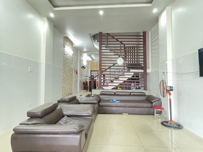 Mặt tiền đinh núp, view công viên thanh khê, khu vui chơi, 81m2, 3 tầng đẹp, nhỉnh 5 tỷ 3
