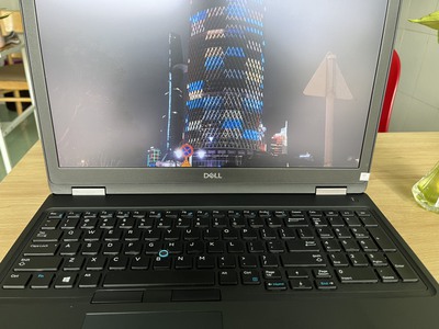 Laptop gaming dell preciscion 3530 i7 gen 8th, ram 8g, ssd 256g, card màn hình 4g 4g chạy song 1