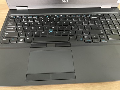 Laptop gaming dell preciscion 3530 i7 gen 8th, ram 8g, ssd 256g, card màn hình 4g 4g chạy song 0