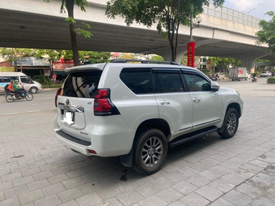 Bán Toyota Prado VX sản xuất 2019, 1 chủ, tên công ty xuất hoá đơn VAT 5