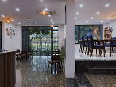 Bán biệt thự, liền kề 173 xuân thủy. dt 132m2, thang máy hoàn thiện đẹp, giá 31.8 tỷ 2