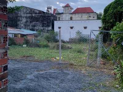 chính chủ bán đất đường 175 nguyễn văn tăng q9. 76m/3ty4 2