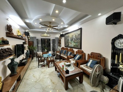 Bán nhà mặt phố hồng tiến, vỉa hè, 7 tầng, thang máy, kinh doanh ngày đêm. 1