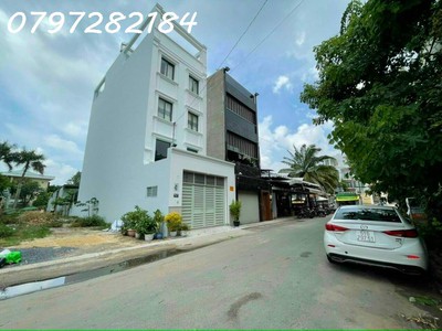 Bán nhà mới,3 tầng,hẻm xe hơi,btct,đường 8m,dt 56m2,p hiệp phú quận 9, giá nhỉnh 6 tỷ 0