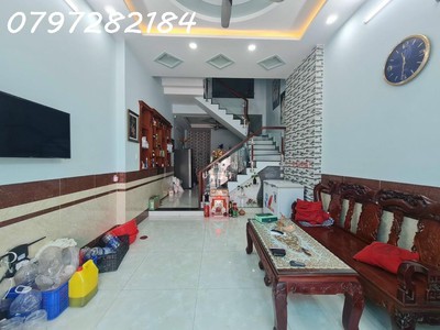 Bán nhà mới,3 tầng,hẻm xe hơi,btct,đường 8m,dt 56m2,p hiệp phú quận 9, giá nhỉnh 6 tỷ 2