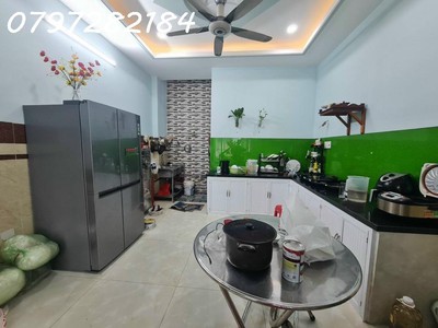 Bán nhà mới,3 tầng,hẻm xe hơi,btct,đường 8m,dt 56m2,p hiệp phú quận 9, giá nhỉnh 6 tỷ 3