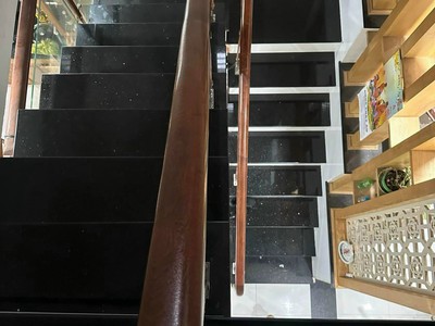 Bán nhà lầu mới, đẹp p.an bình, đường nhựa thông bàn cờ chỉ 2ty8 3