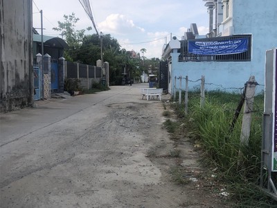 Bán nhà 1 trệt 1 lầu 90m2 hóa an ,shr thổ cư đường thông 2 xe hơi,gần nhà thờ hóa an 3