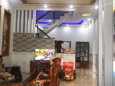 Bán nhà 1 trệt 1 lầu 90m2 hóa an ,shr thổ cư đường thông 2 xe hơi,gần nhà thờ hóa an 0