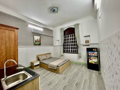 Cho thuê chdv 7pn mới tinh tại tân bình 0